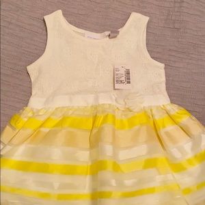 Brand new with tags size 12-18 mths dress